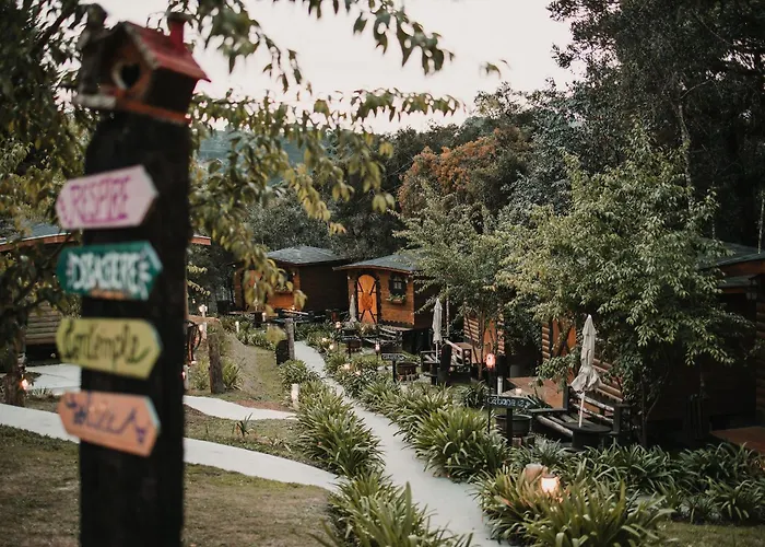 Pousada Chales da Mantiqueira - Campos do JordãoChale