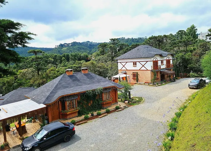 Pousada Chales da Mantiqueira - Campos do JordãoChale